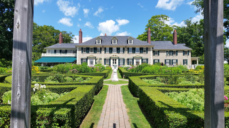 mansion 1